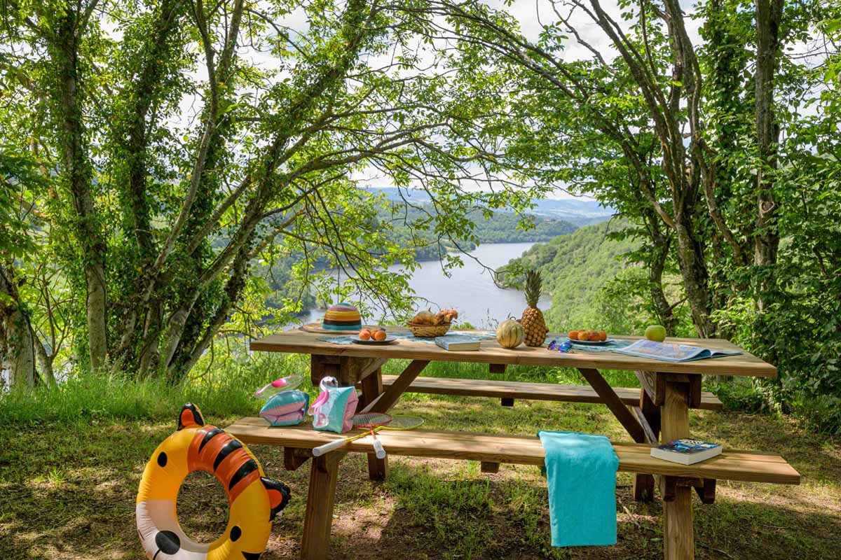 camping vue sur les Gorges de la Loire